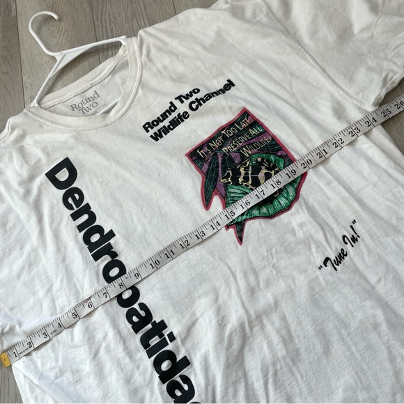 Round Two Wildlife Dendrobatidae Dart Frog Short Sleeve Tshirt White (xxlarge) - Picture 3 of 6